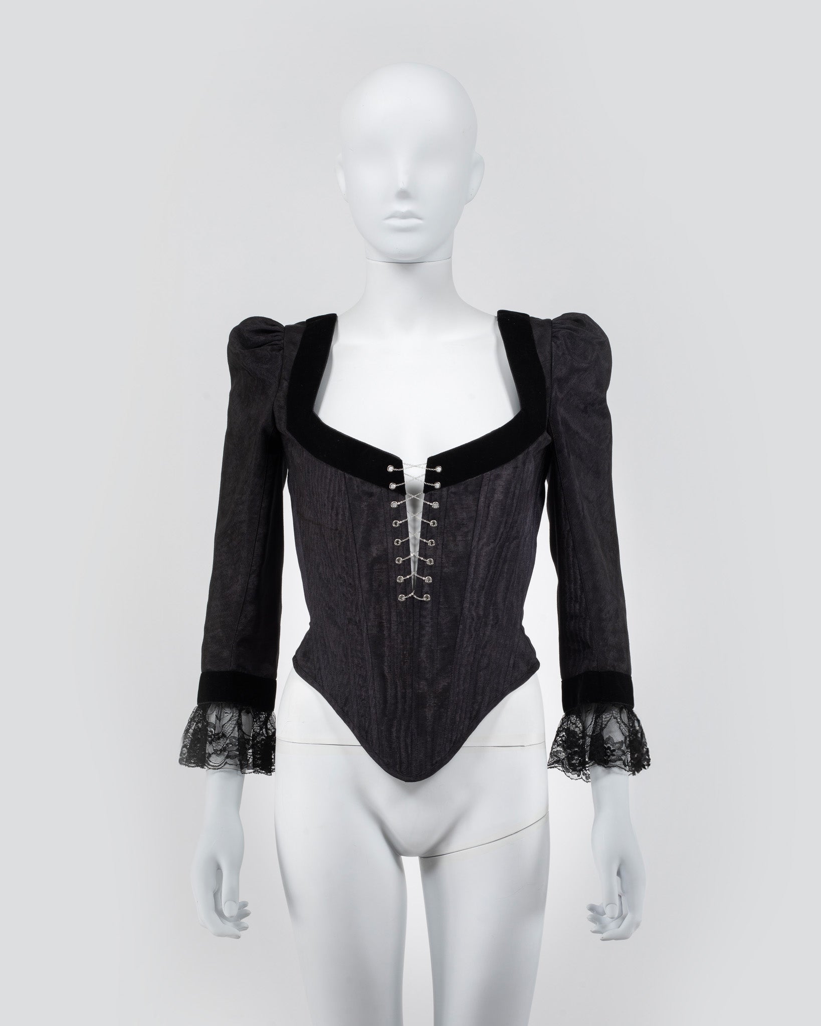 Dilara Findikoglu Notre Dame Black Corset