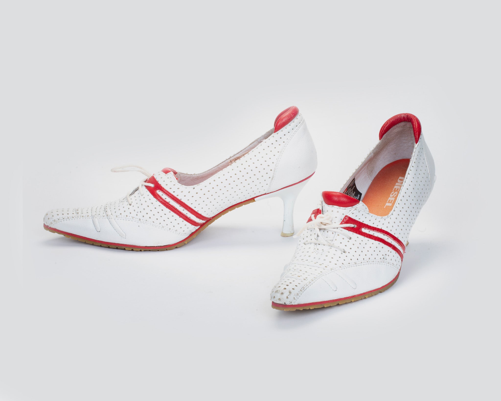 Diesel Vintage Red & White Perferated Leather Pointed Heels