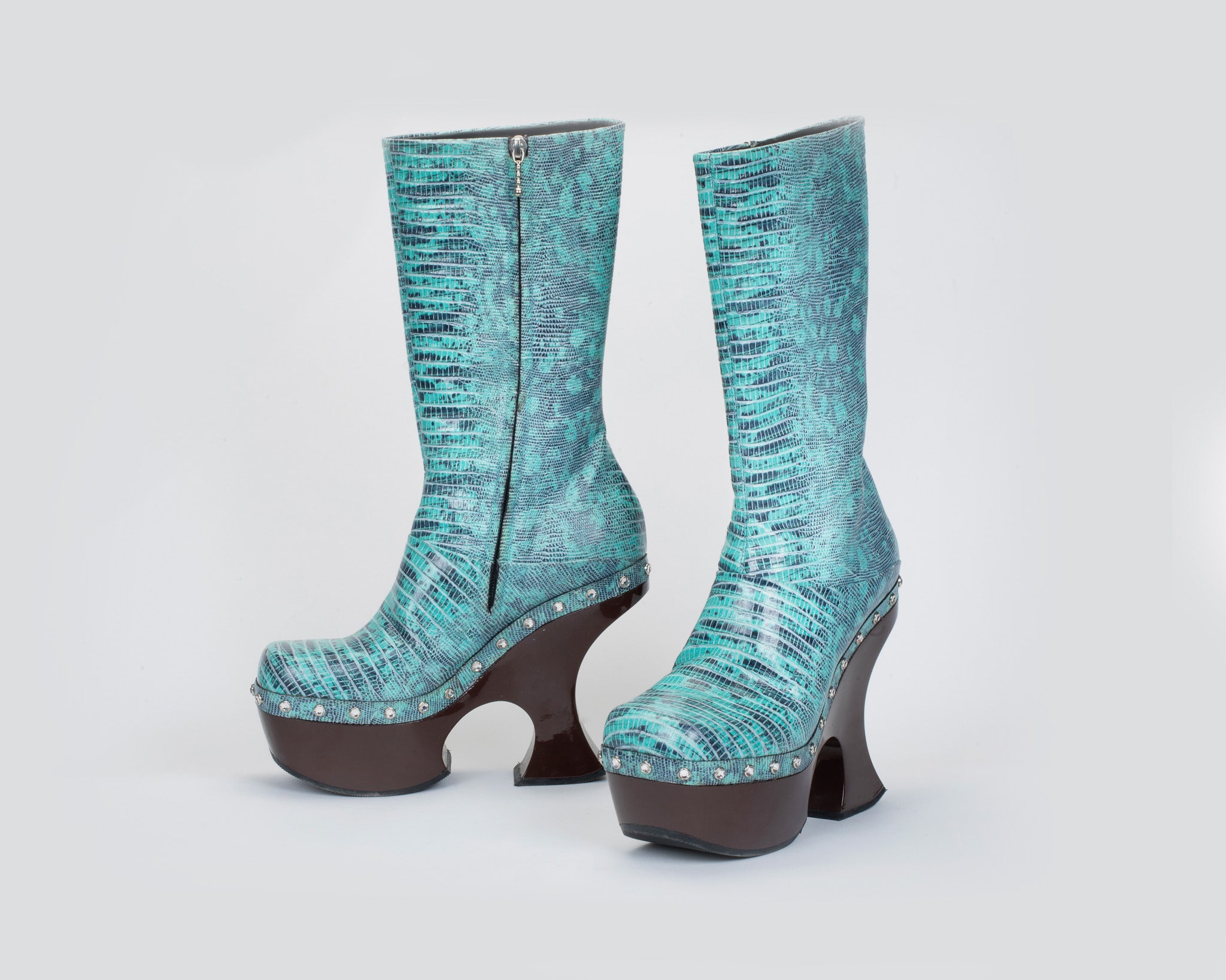 16 Arlington Blue Boots