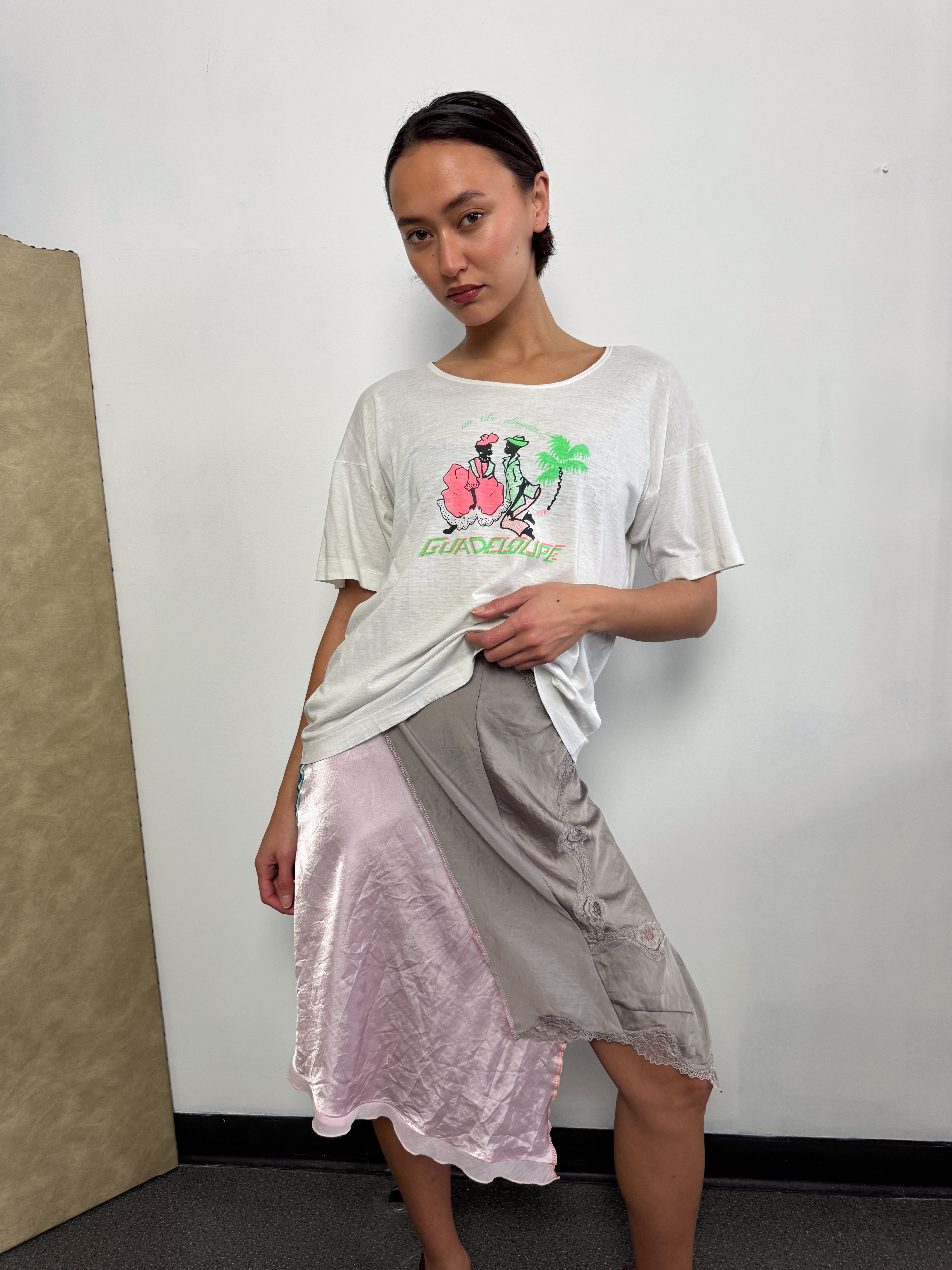 Vintage white graphic T-shirt