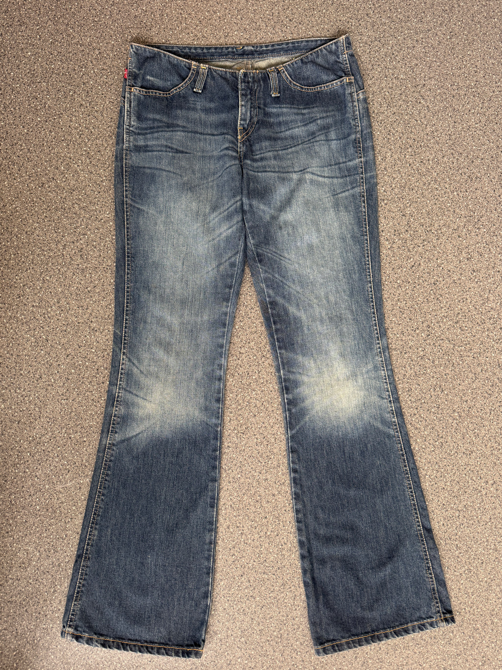 Levi's Mid Wash Denim Jeans with  Low Waist