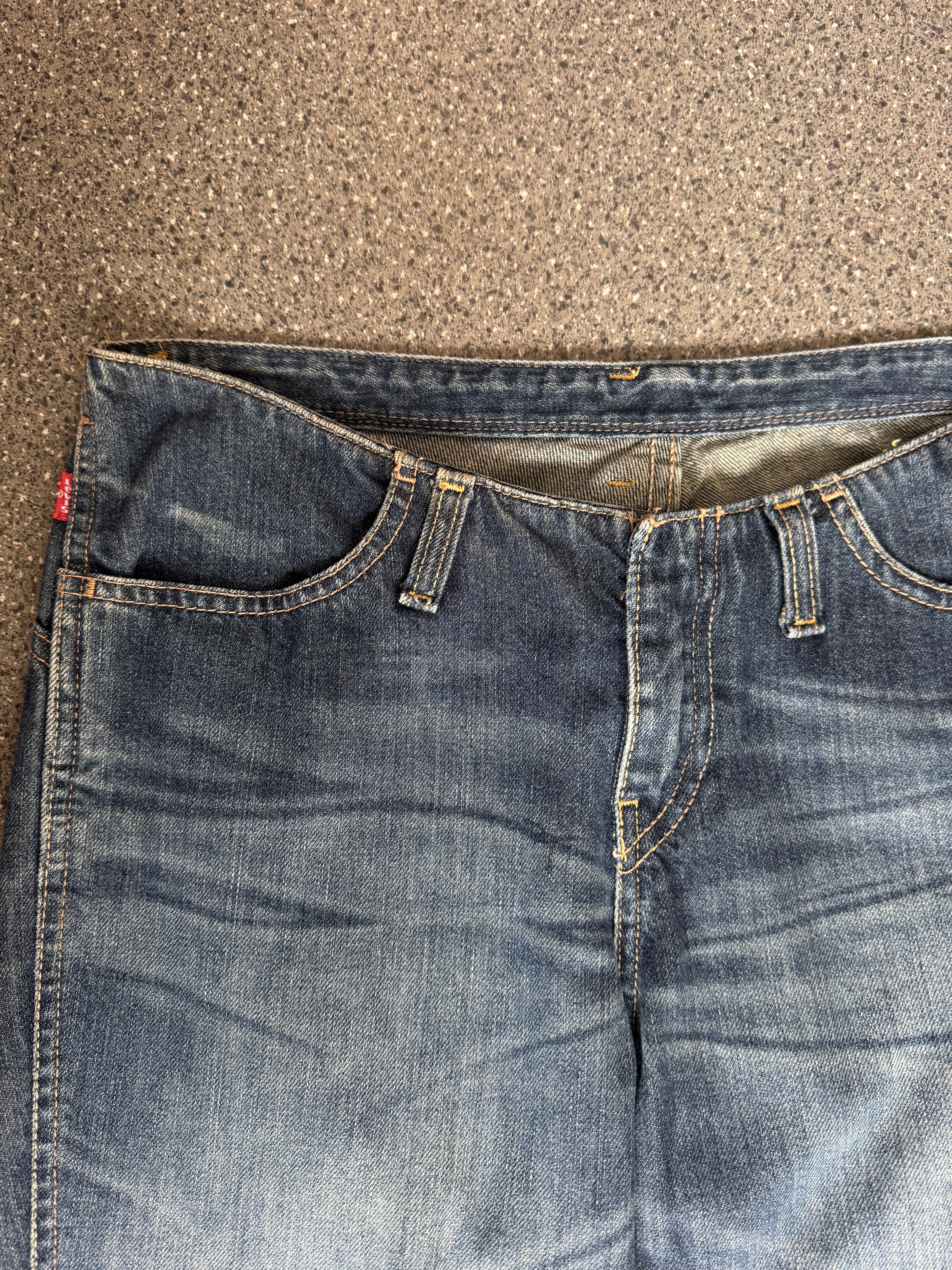 Levi's Mid Wash Denim Jeans with  Low Waist