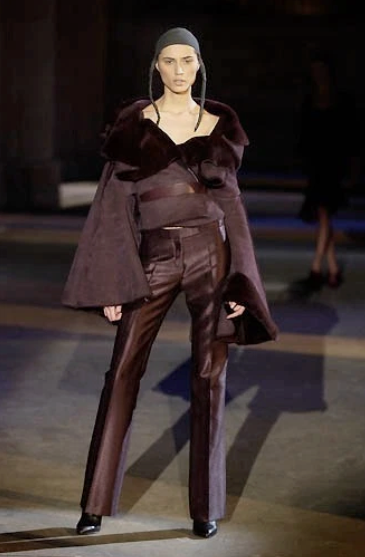 Alexander McQueen F/W 2002 Runway Burgundy Satin Tailored Trousers Archival Rare