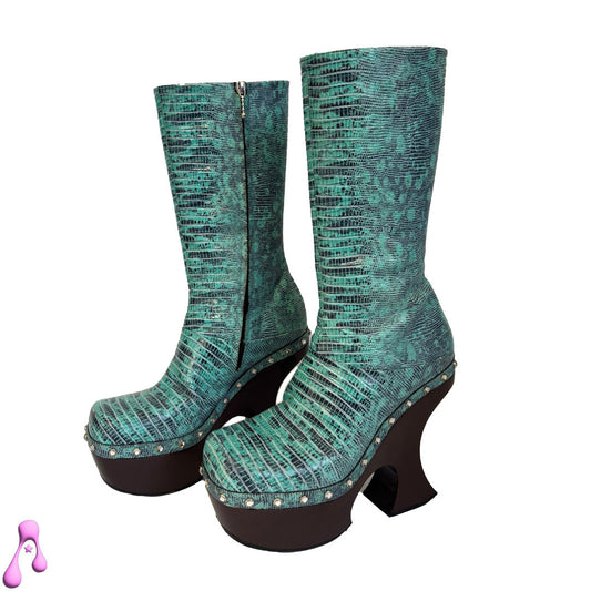 16 Arlington Boots